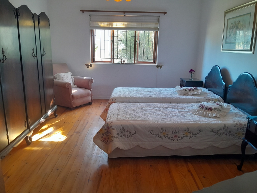 4 Bedroom Property for Sale in Gansbaai Central Western Cape